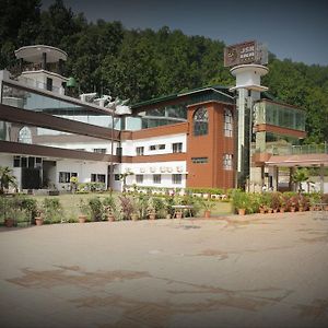 Hotel Jsr Inn